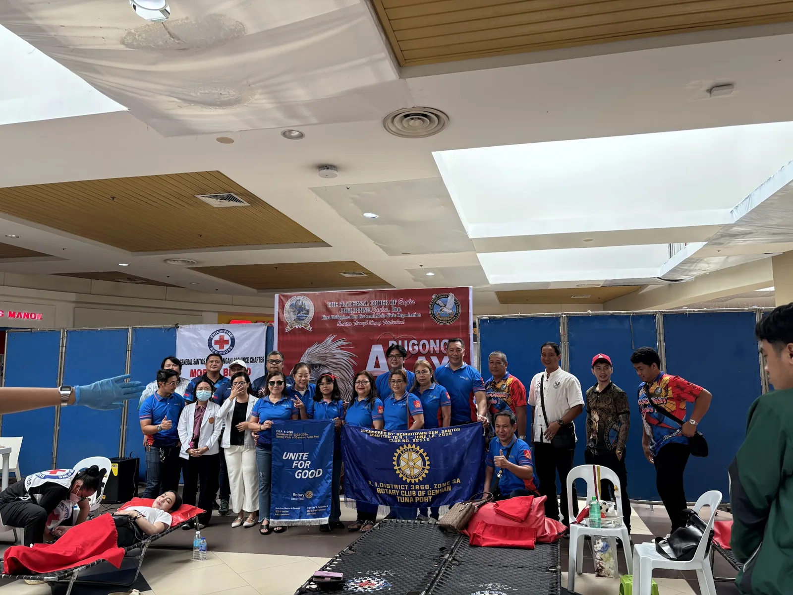 The wider group at the Red Cross blood drive